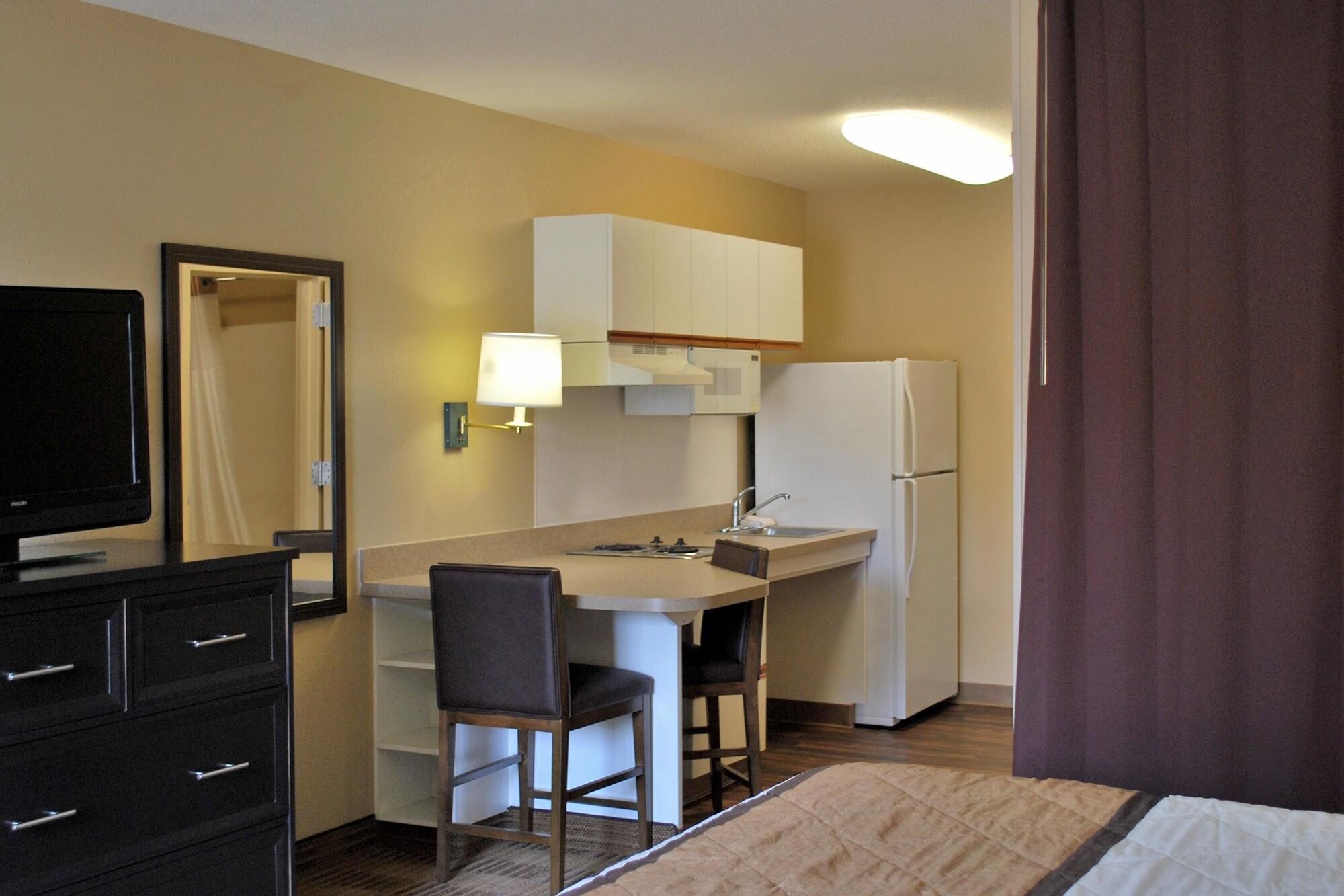 Extended Stay America Suites - Chicago - Schaumburg - Convention Center Bagian luar foto