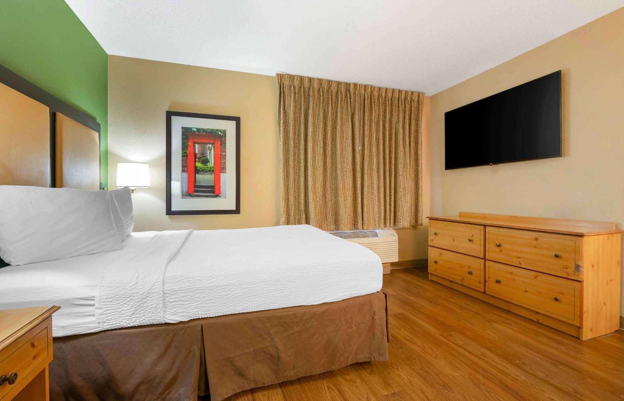 Extended Stay America Suites - Chicago - Schaumburg - Convention Center Bagian luar foto