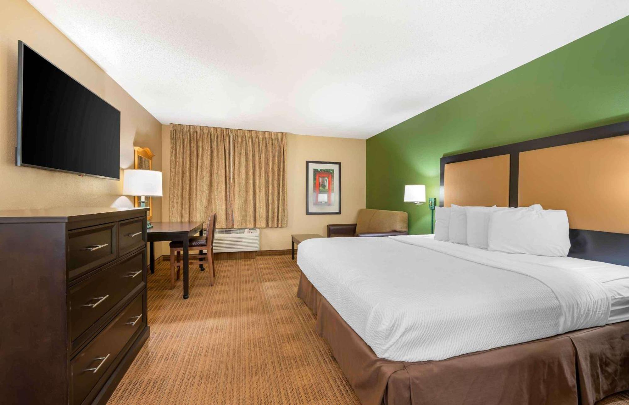 Extended Stay America Suites - Chicago - Schaumburg - Convention Center Bagian luar foto