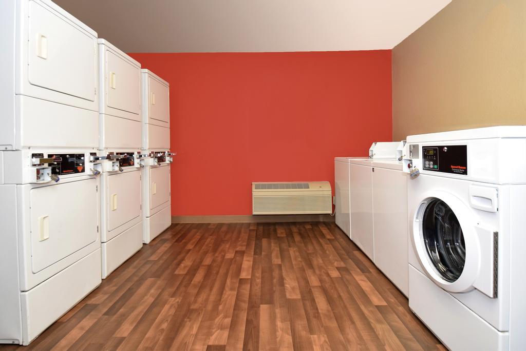 Extended Stay America Suites - Chicago - Schaumburg - Convention Center Bagian luar foto
