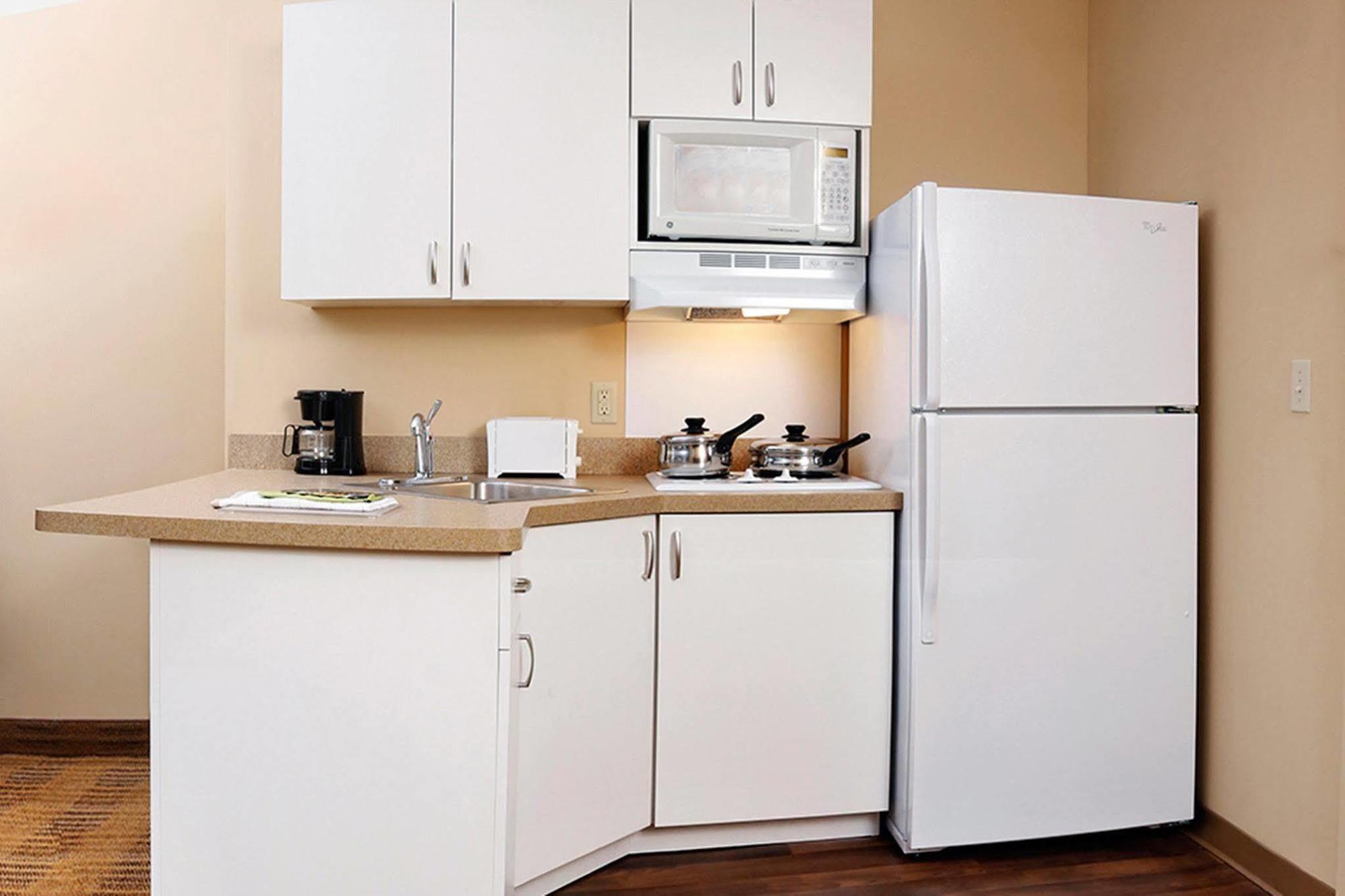 Extended Stay America Suites - Chicago - Schaumburg - Convention Center Bagian luar foto